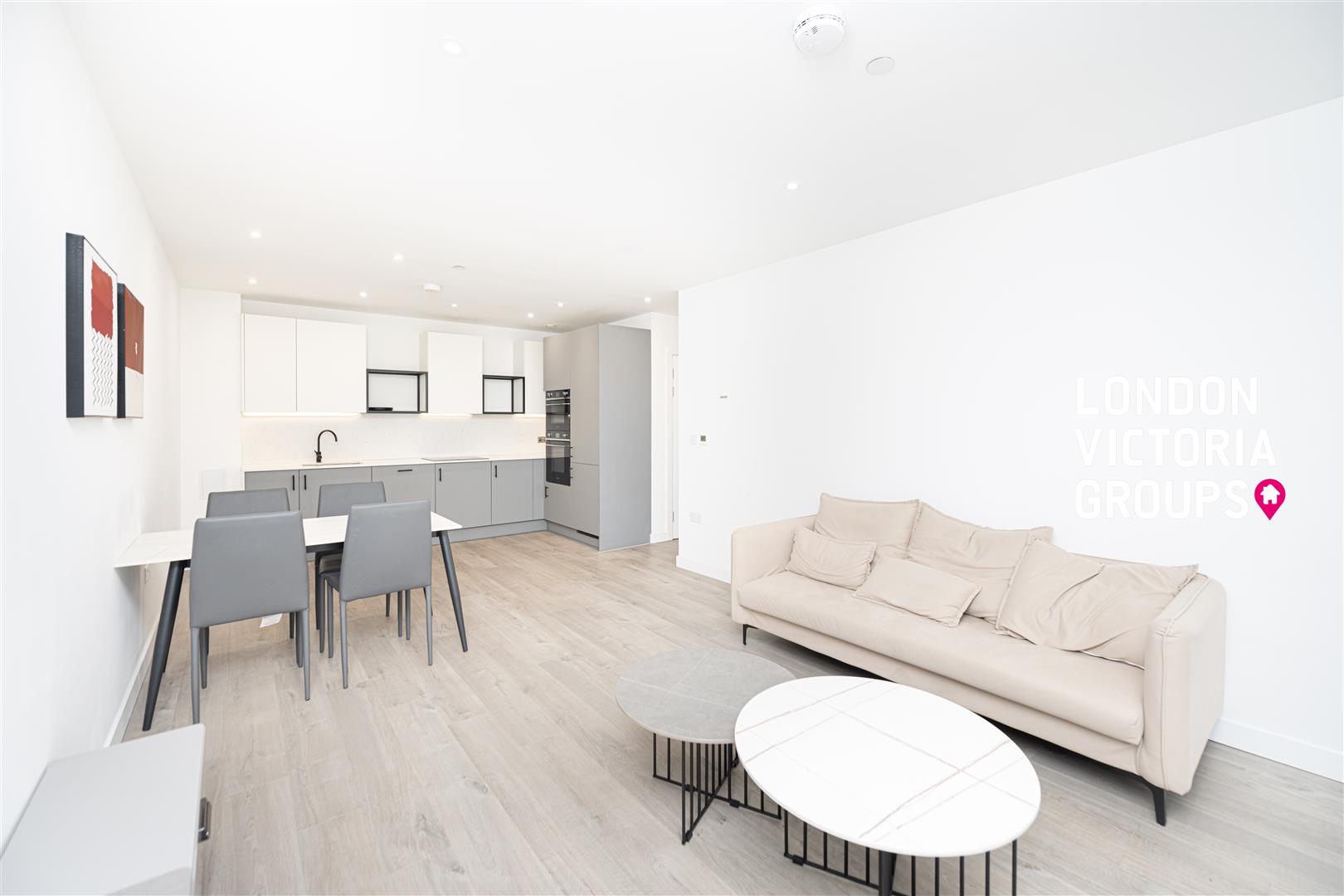 2 bed property in Willowbrook House, Coster Avenue, LONDON